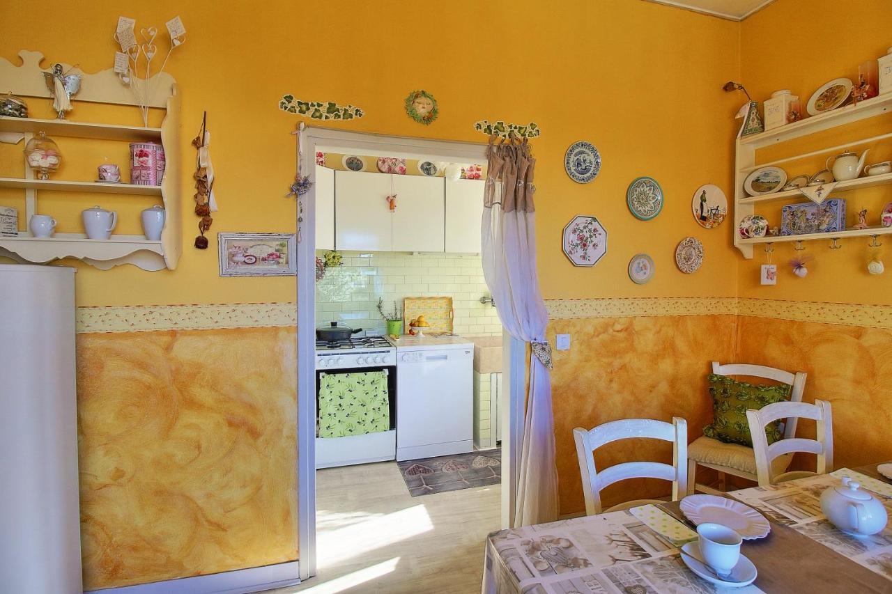 Villa Le Fate Dimora Di Charme Con Piscina Lazise Kültér fotó