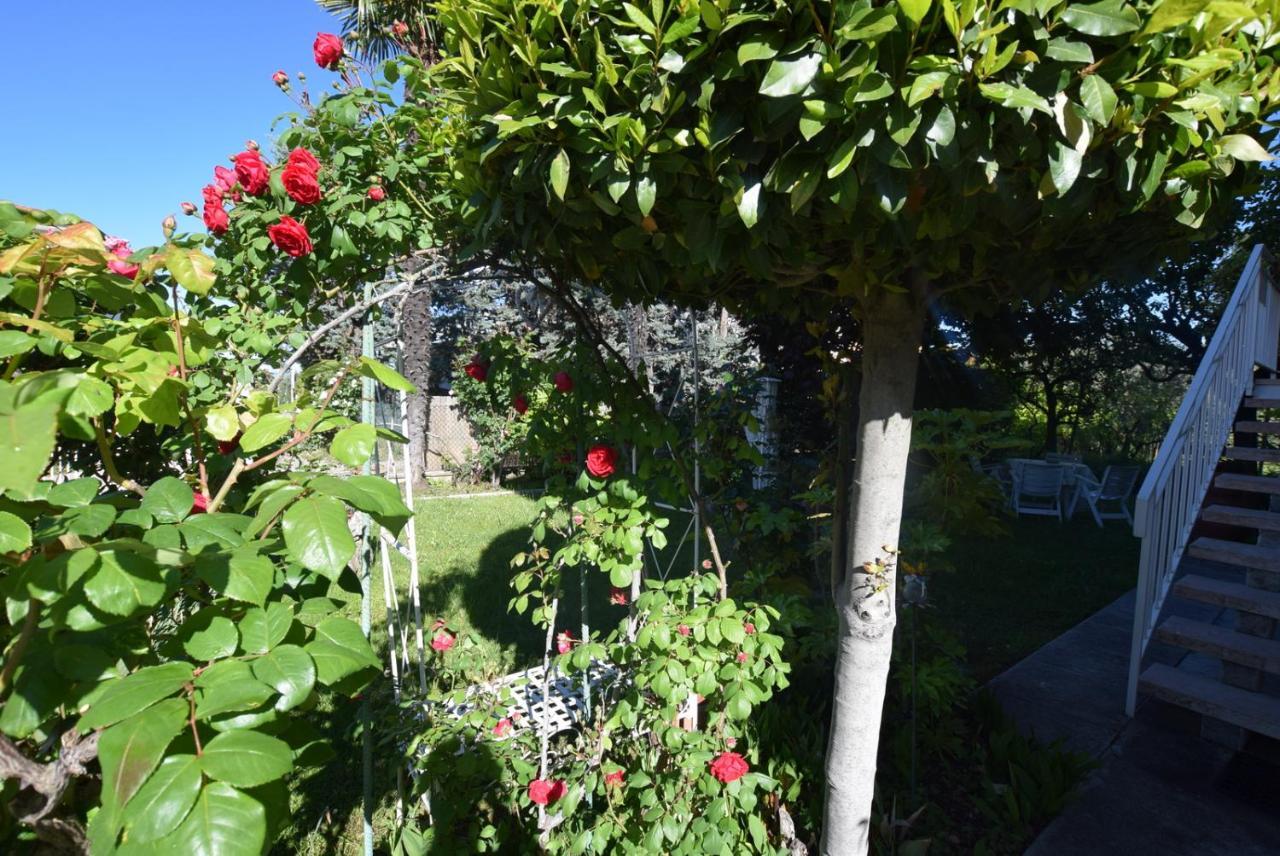Villa Le Fate Dimora Di Charme Con Piscina Lazise Kültér fotó