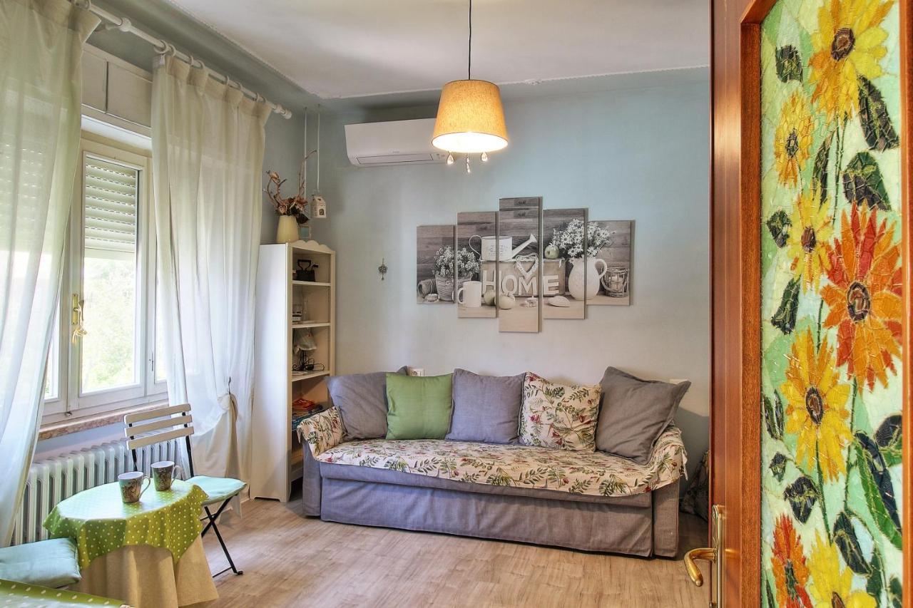 Villa Le Fate Dimora Di Charme Con Piscina Lazise Kültér fotó